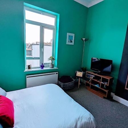 Central Brighton Studio By The Beach Exterior foto